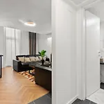 Noa Boutique Beautiful Penthouse With Private Parking