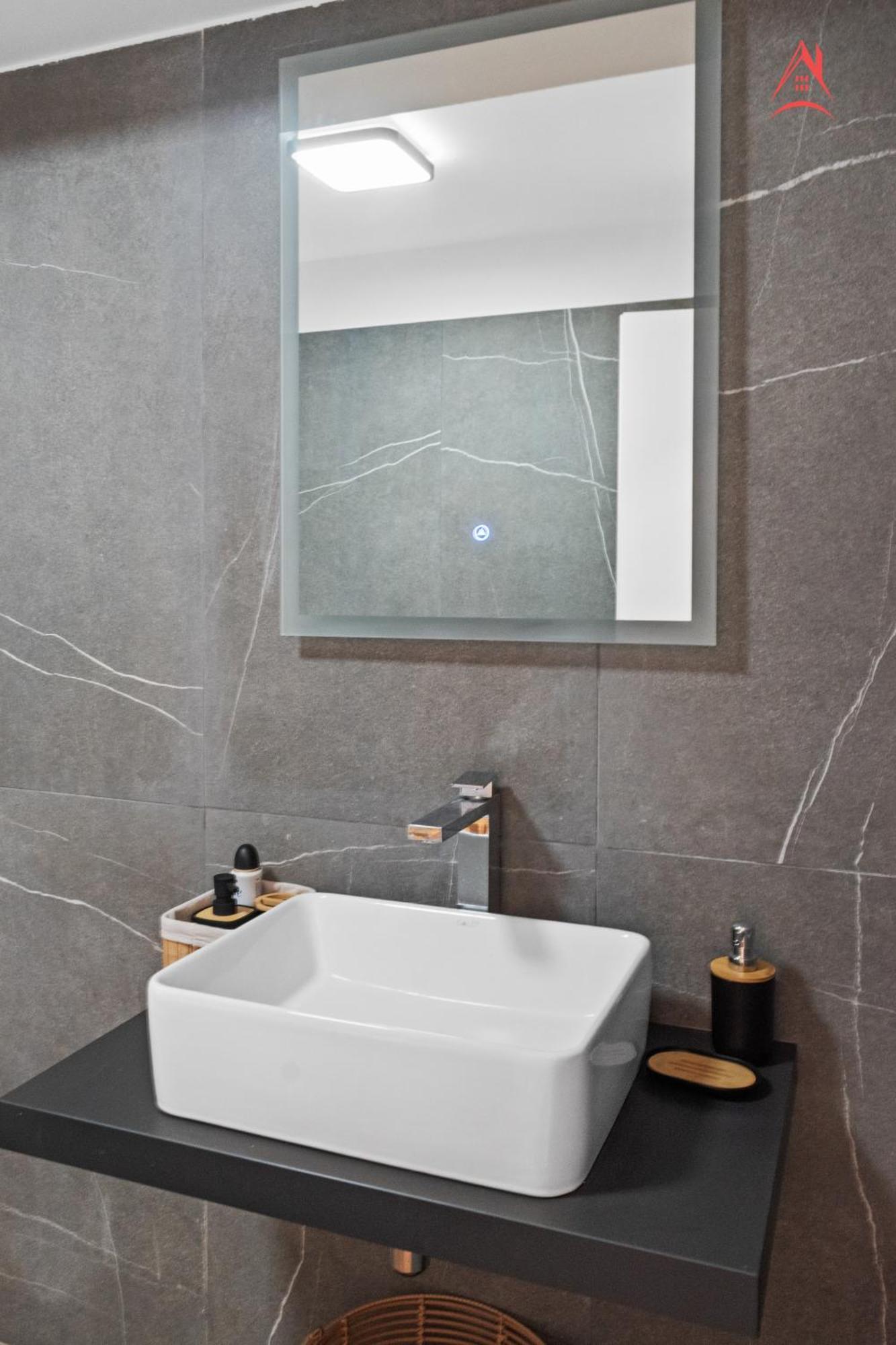 Noa Boutique Beautiful Penthouse With Private Parking * Bucureşti