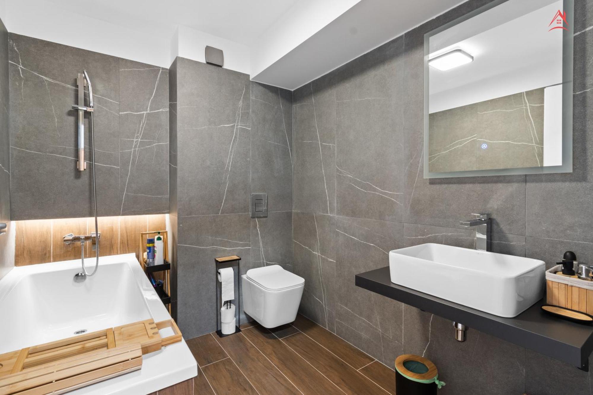 Apartament Noa Boutique Beautiful Penthouse With Private Parking
